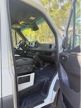 2019 Mercedes-Benz Sprinter 2500 High Roof