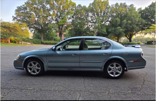 2002 Nissan Maxima SE
