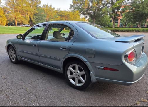 2002 Nissan Maxima SE