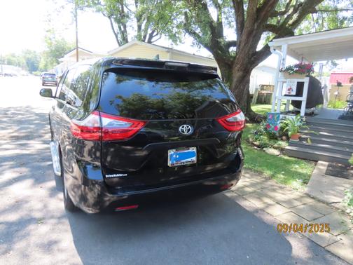 2020 Toyota Sienna L