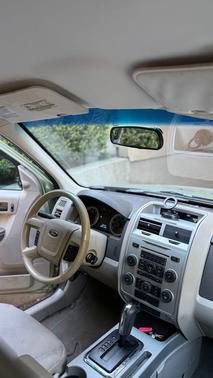 Green 2008 Ford Escape Hybrid Base