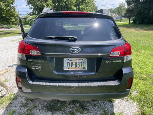 2010 Subaru Outback 2.5 i Premium