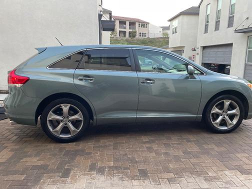 2012 Toyota Venza XLE