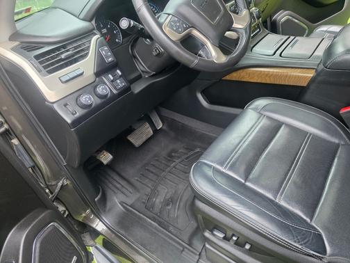 Brown 2020 GMC Yukon XL Denali