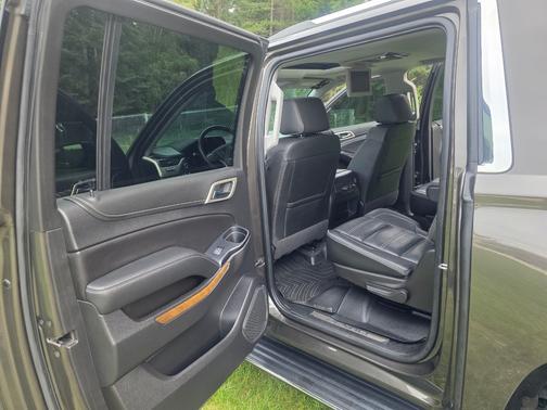 Brown 2020 GMC Yukon XL Denali
