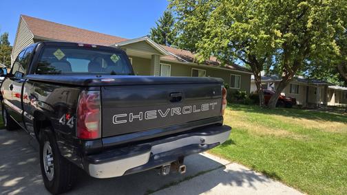 2004 Chevrolet Silverado 1500 Work Truck