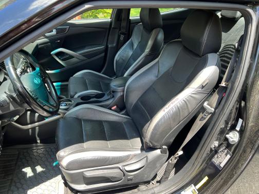 2016 Hyundai Veloster Turbo