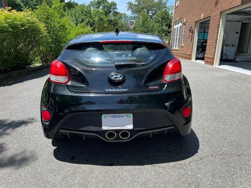 2016 Hyundai Veloster Turbo