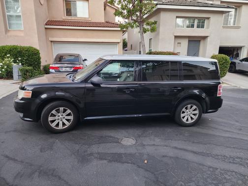 2012 Ford Flex SE