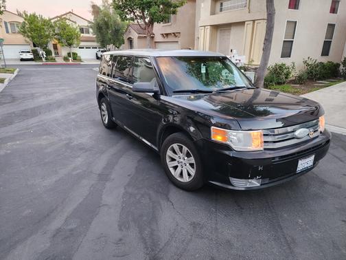 2012 Ford Flex SE