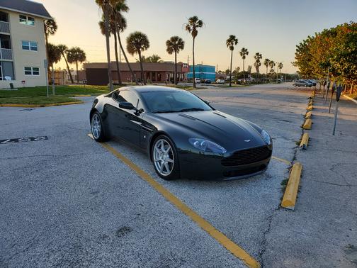 2007 Aston Martin V8 Vantage Base