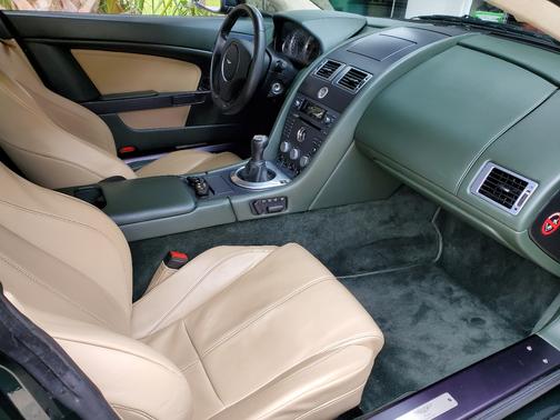 2007 Aston Martin V8 Vantage Base