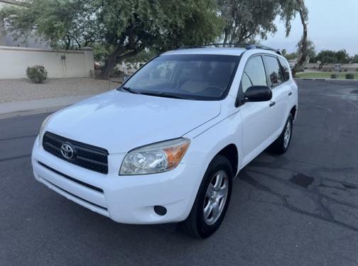 White 2007 Toyota RAV4 Base