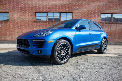 2018 Porsche Macan Sport Edition