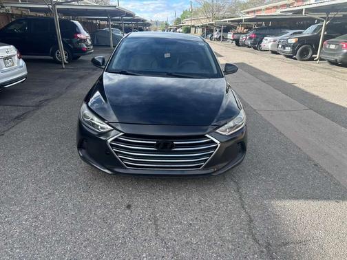 Beige 2017 Hyundai ELANTRA SE