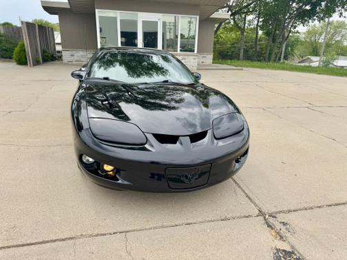 2002 Pontiac Firebird Base