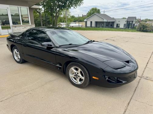 2002 Pontiac Firebird Base