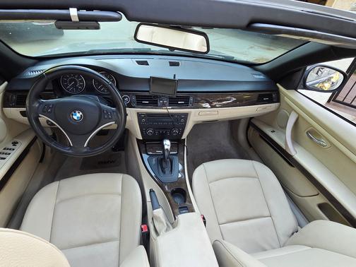 Gray 2013 BMW 328 i