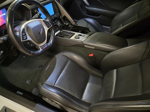 White 2017 Chevrolet Corvette Z06