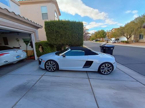 2011 Audi R8 5.2 quattro Spyder