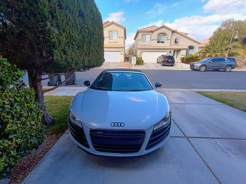 2011 Audi R8 5.2 quattro Spyder