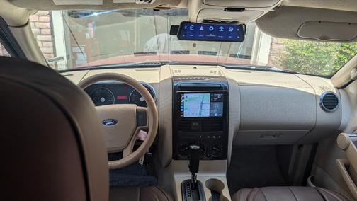 Red 2006 Ford Explorer XLT