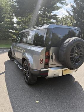 2023 Land Rover Defender S