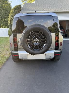 2023 Land Rover Defender S
