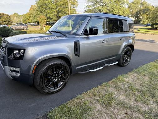 2023 Land Rover Defender S