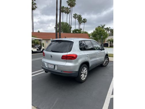 Silver 2017 Volkswagen Tiguan Limited 2.0T