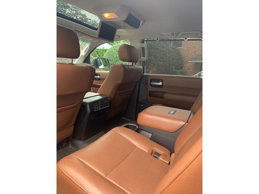 Photo 3 of 8 of 2015 Toyota Sequoia Platinum