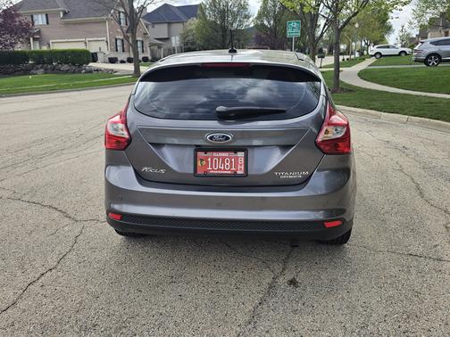 Gray 2013 Ford Focus Titanium