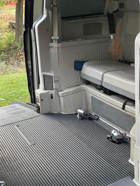 2010 Chrysler Town & Country Limited