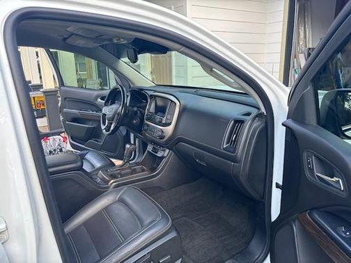 2017 GMC Canyon Denali