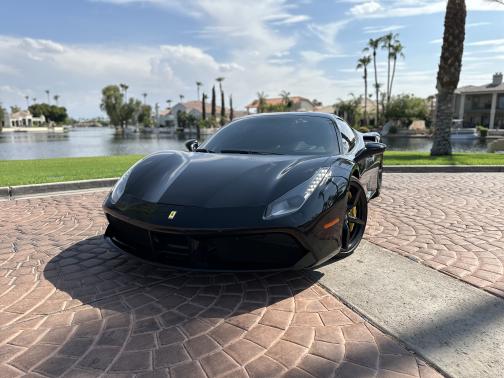 2016 Ferrari 488 GTB Base