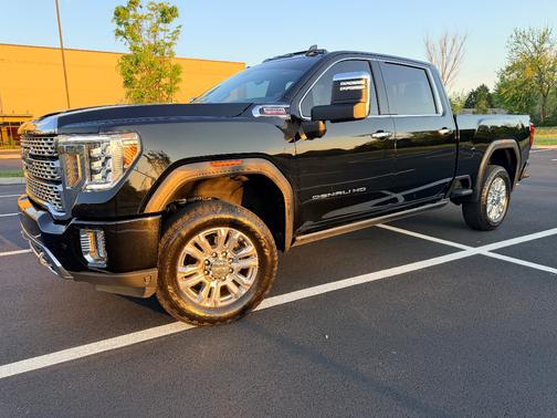 Black 2022 GMC Sierra 3500 Denali