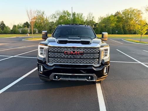 Black 2022 GMC Sierra 3500 Denali