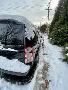 2010 Land Rover LR4 Base