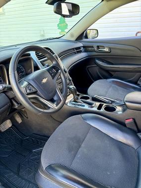 Silver 2015 Chevrolet Malibu 1LT