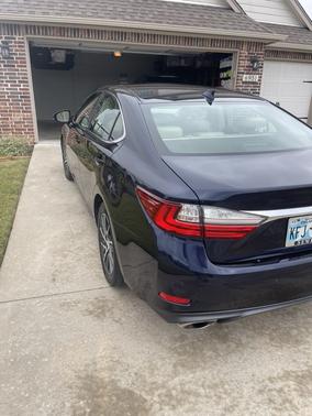 2017 Lexus ES 350 Base