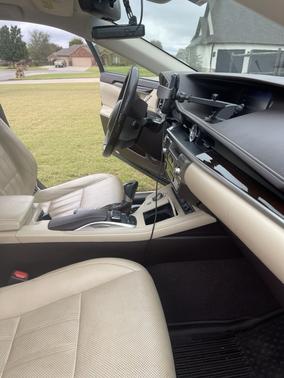 2017 Lexus ES 350 Base