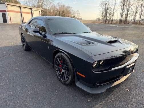 2015 Dodge Challenger SRT Hellcat