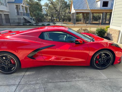 Red 2021 Chevrolet Corvette Stingray w/3LT