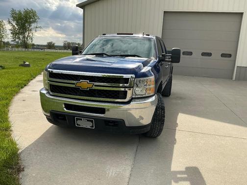 Blue 2014 Chevrolet Silverado 2500 LT
