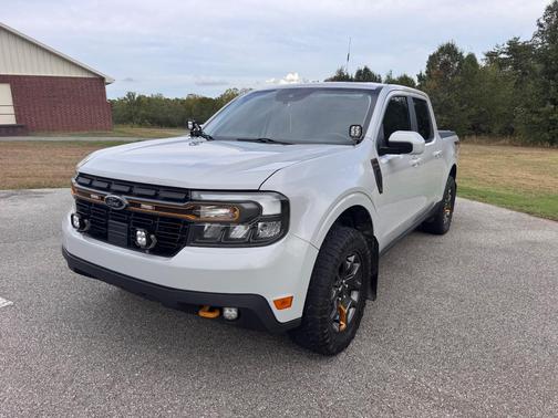Gray 2023 Ford Maverick Lariat Advanced