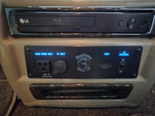 2022 Chevrolet Express 2500 Work Van