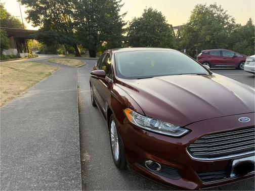 2015 Ford Fusion Hybrid SE