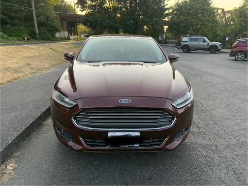 2015 Ford Fusion Hybrid SE