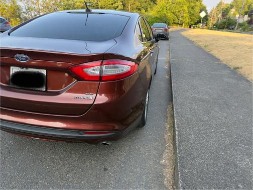 2015 Ford Fusion Hybrid SE