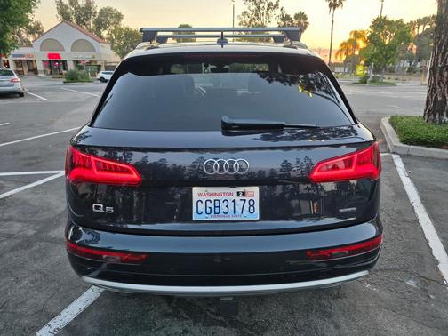 Blue 2019 Audi Q5 2.0T Premium Plus